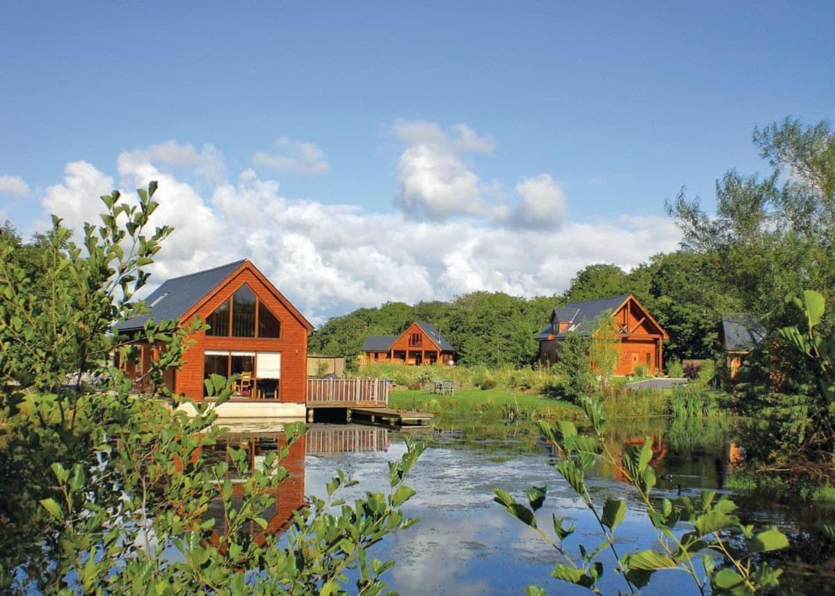 מנאי ברידג' Anglesey Lakeside Lodges מראה חיצוני תמונה