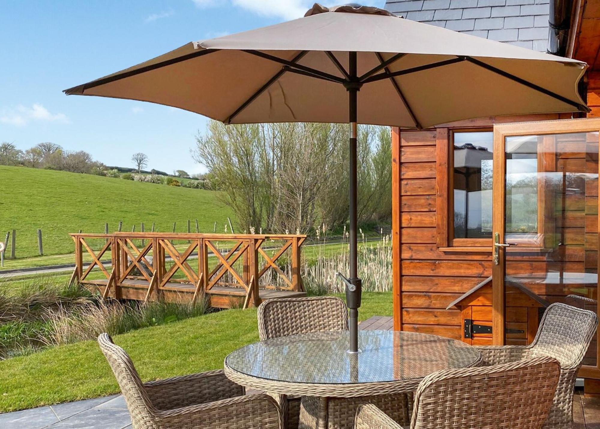 מנאי ברידג' Anglesey Lakeside Lodges חדר תמונה