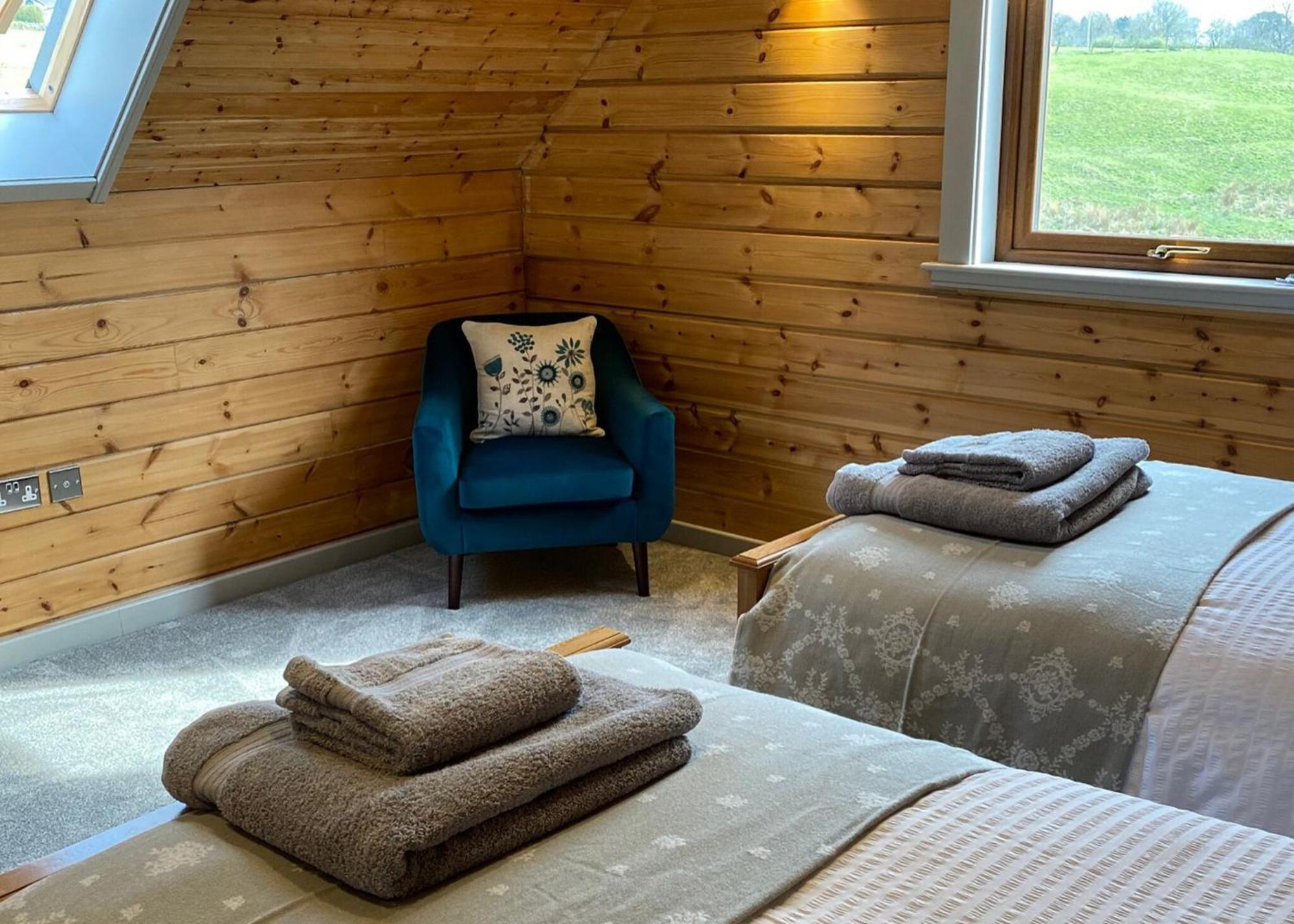 מנאי ברידג' Anglesey Lakeside Lodges מראה חיצוני תמונה