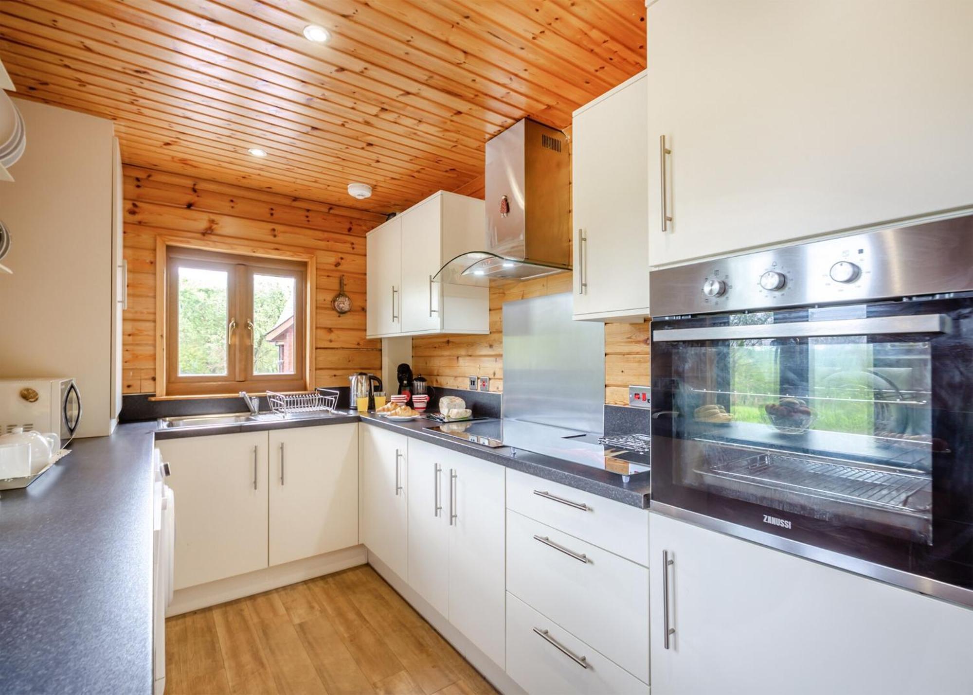 מנאי ברידג' Anglesey Lakeside Lodges חדר תמונה