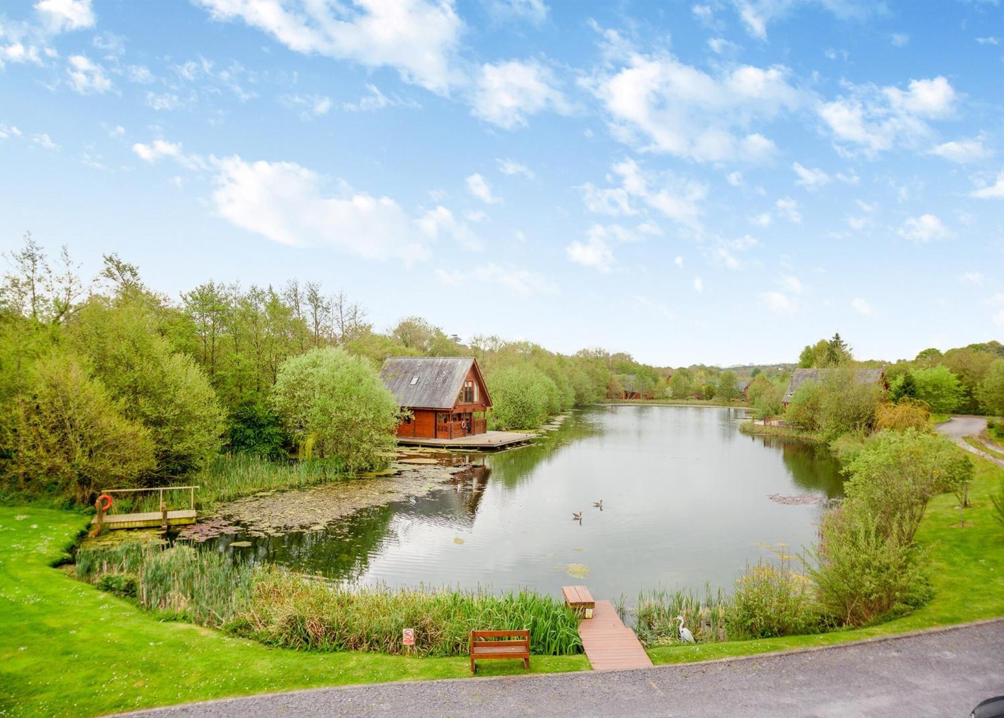 מנאי ברידג' Anglesey Lakeside Lodges חדר תמונה