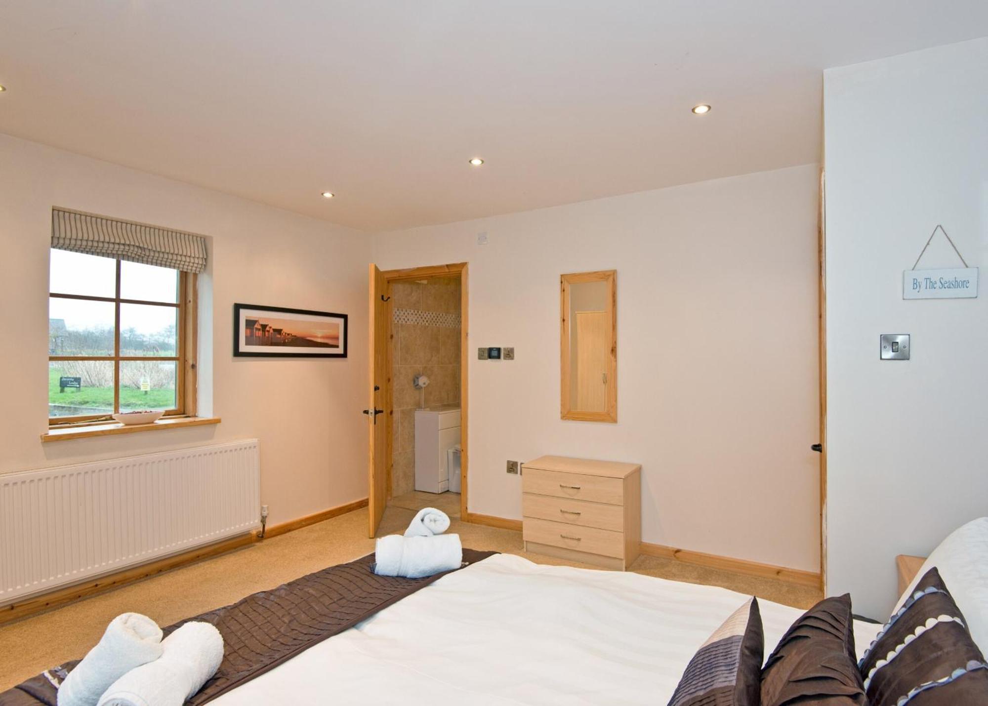 מנאי ברידג' Anglesey Lakeside Lodges חדר תמונה
