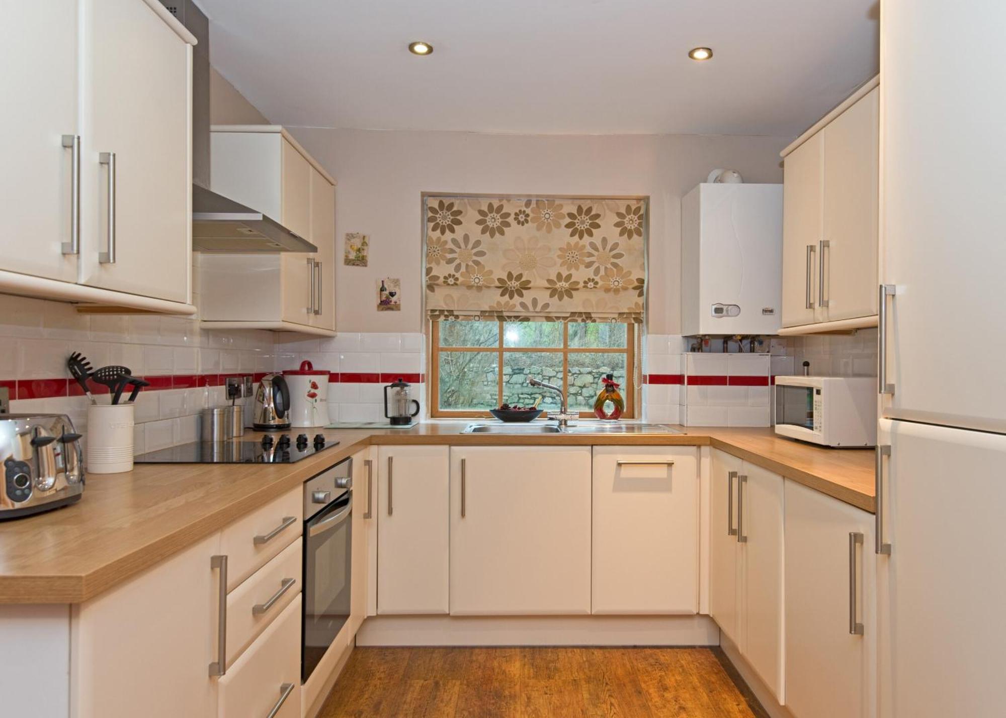מנאי ברידג' Anglesey Lakeside Lodges חדר תמונה